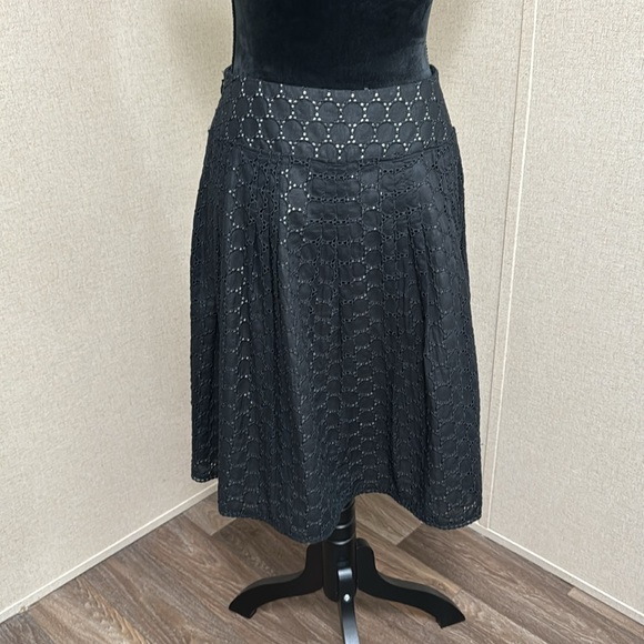 Ann Taylor skirt - Picture 3 of 5